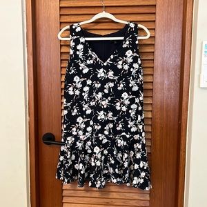 Banana Republic Navy/floral dropwaist dress